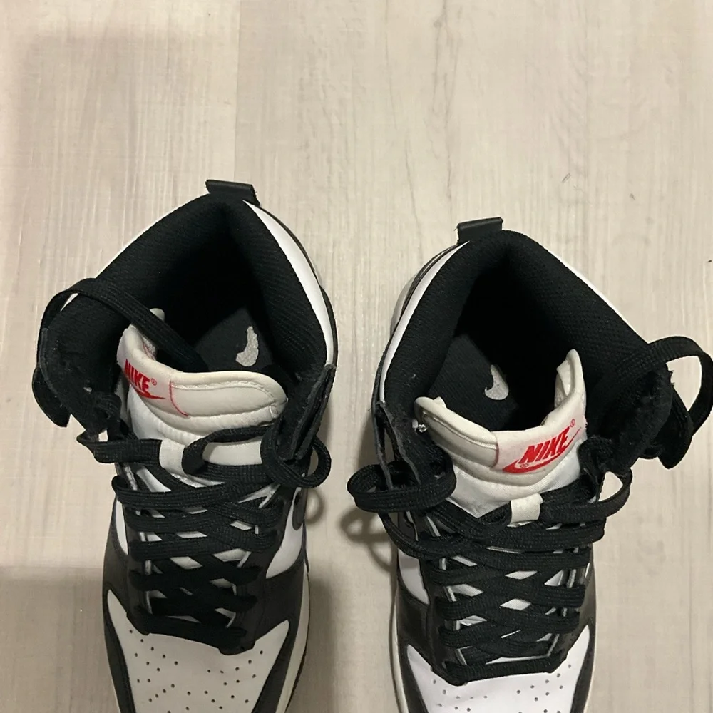 Women’s Nike Dunk High Retro 